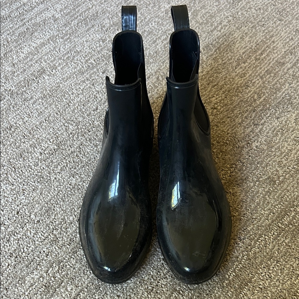 Black Chelsea Ankle Rain Boots
